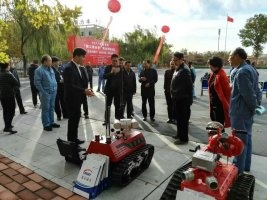 排煙機器人，滅火機器人亮相北京市全市應急救援演練